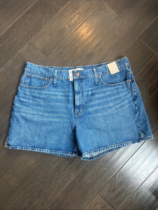 Madewell Pants - Madewell Classic Blue Denim Jean Shorts